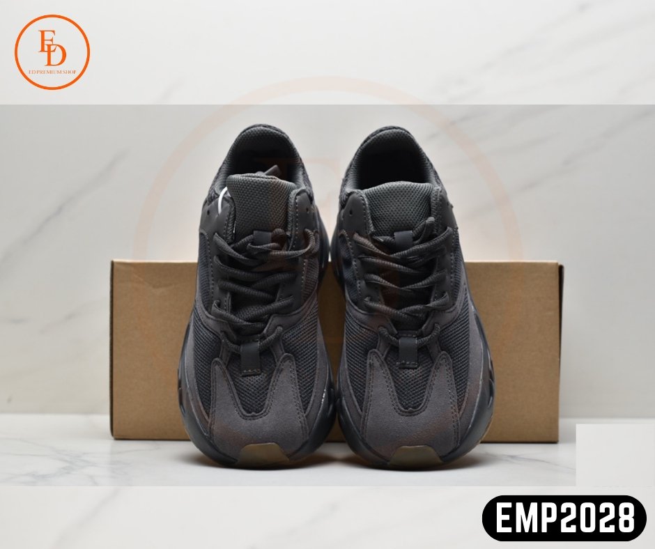 EP2028 Yeezy - Premium  from EDLE - Just $165! Shop now at EDLE SHOPPING