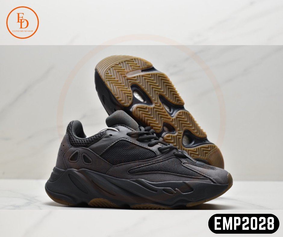 EP2028 Yeezy - Premium  from EDLE - Just $165! Shop now at EDLE SHOPPING